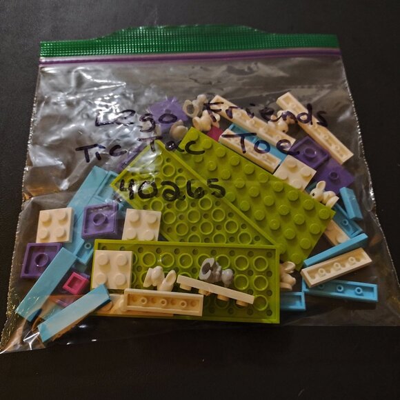 Lego 40265 - Friends Tic Tac Toe - Picture 3 of 3
